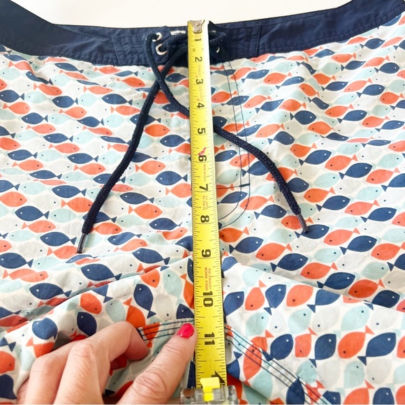 J. Crew Vintage Swim Shorts / Trunks in Fish Print - Picture 15 of 16